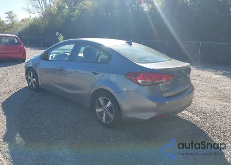 2018 Kia Forte S from USA, damaged, VIN 3KPFL4A71JE241949